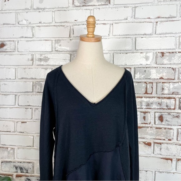 Free People We the Free Coming in Hot Black V-neck Long Sleeve Boho Tunic S - Picture 3 of 12